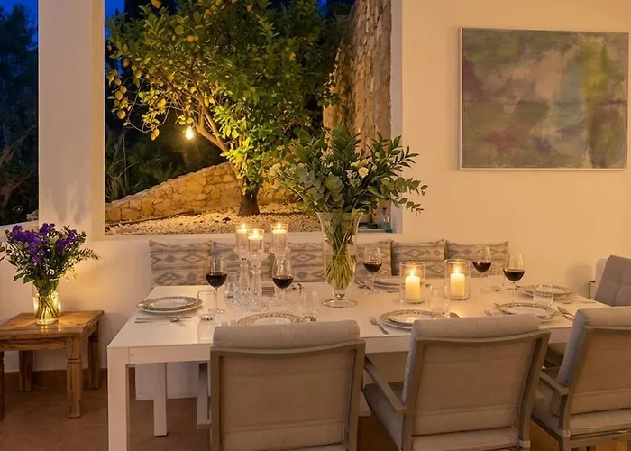 Villa Bon Neguit Golf And Sea With Amaizing View High Comodity Villla Suny Oriented Sitges