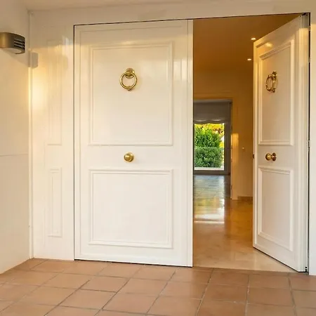 Villa Bon Neguit Amaizing View High On Golf And Sea In High Comodity Suny Oriented Area Of *