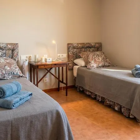 Bon Neguit Amaizing View High On Golf And Sea In High Comodity Suny Oriented Area Of Villa