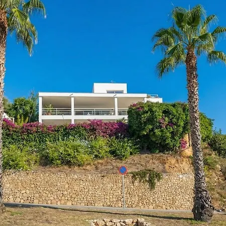 Villa Bon Neguit Amaizing View High On Golf And Sea In High Comodity Suny Oriented Area Of