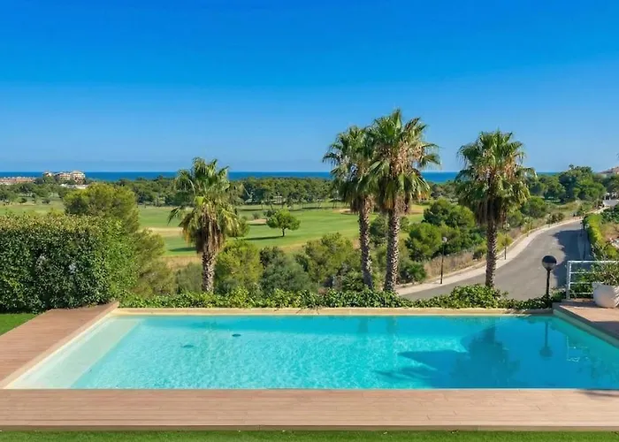 Bon Neguit Golf And Sea With Amaizing View High Comodity Villla Suny Oriented Vila Sitges