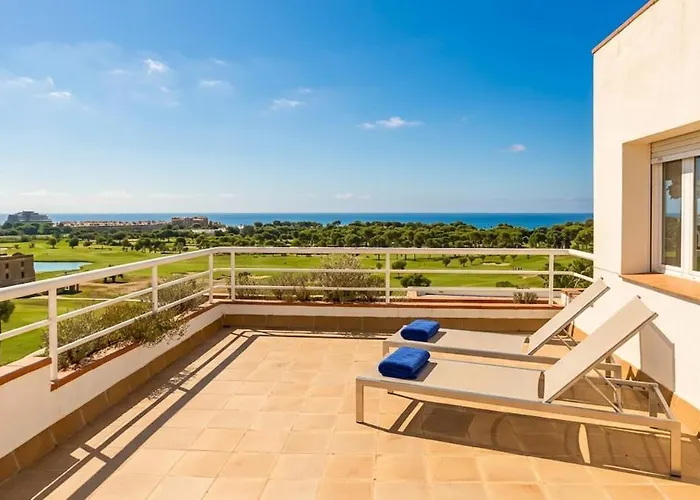 Bon Neguit Golf And Sea With Amaizing View High Comodity Villla Suny Oriented וילה סיטגס