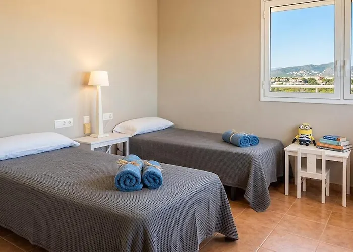 Bon Neguit Golf And Sea With Amaizing View High Comodity Villla Suny Oriented * סיטגס